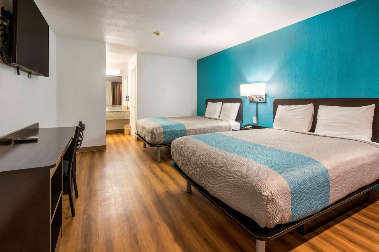 Motel 6-Freeport, Tx Εξωτερικό φωτογραφία