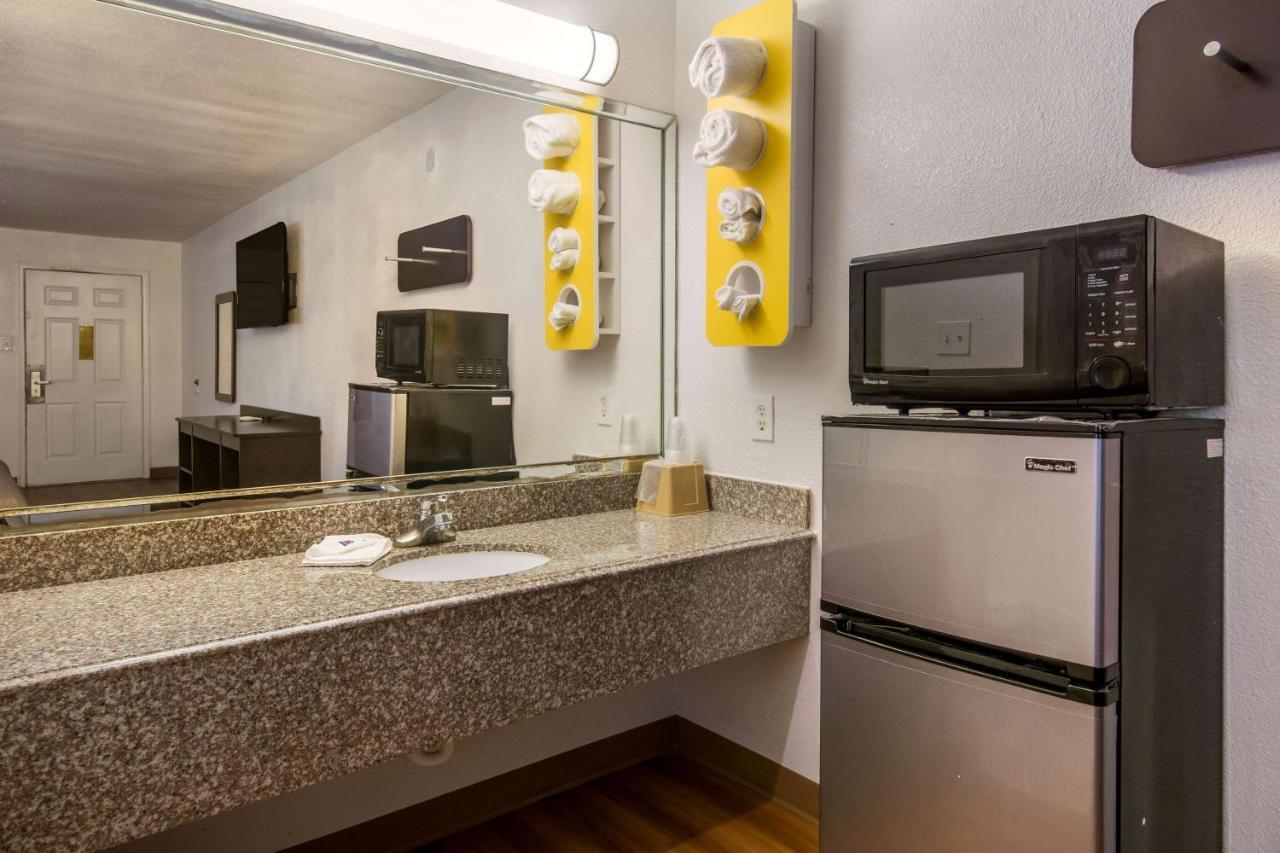 Motel 6-Freeport, Tx Εξωτερικό φωτογραφία