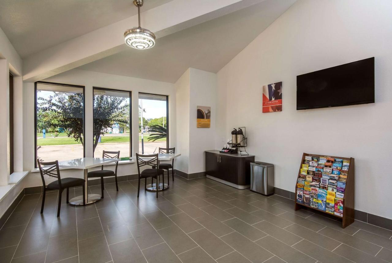 Motel 6-Freeport, Tx Εξωτερικό φωτογραφία